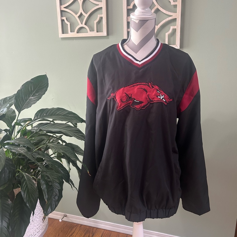 Black and Red Men's Shirt with Embroidered Logo